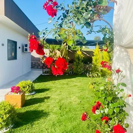 Villa Villa Lavinda *